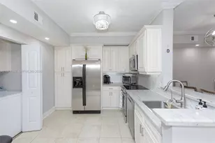 6976 SW 39th St, Davie, FL 33314 - Photo 1