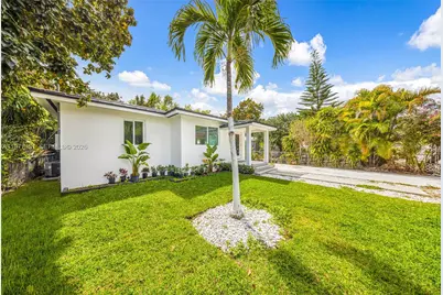 250 NW 98th St, Miami, FL 33150 - Photo 31