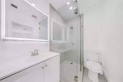 250 NW 98th St, Miami, FL 33150 - Photo 21
