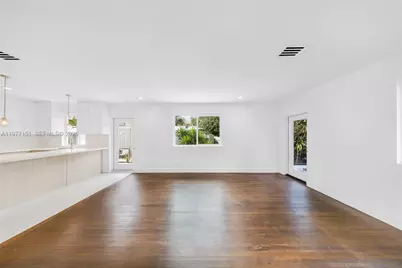 250 NW 98th St, Miami, FL 33150 - Photo 5