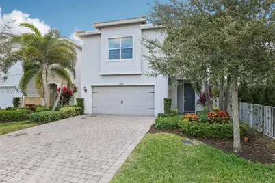 1402 Myrtle Oak Ter, Hollywood, FL 33021 - Photo 3