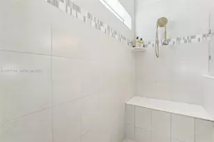 1402 Myrtle Oak Ter, Hollywood, FL 33021 - Photo 27