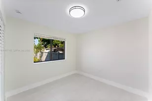 1171 NW 66th St, Miami, FL 33150 - Photo 13