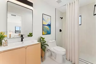 1171 NW 66th St, Miami, FL 33150 - Photo 9