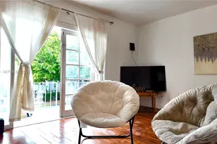 945 Meridian Ave, Miami Beach, FL 33139 - Photo 1