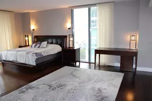 31 SE 6th St, Miami, FL 33131 - Photo 9