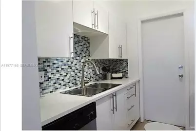 653 Michigan Ave #14, Miami Beach, FL 33139 - Photo 7