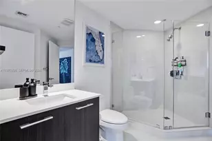 45 SW 9th St, Miami, FL 33130 - Photo 17