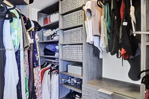 45 SW 9th St, Miami, FL 33130 - Photo 15