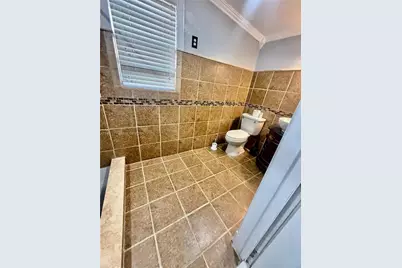7910 NW 12th St, Pembroke Pines, FL 33024 - Photo 23