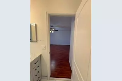 7664 NW 182nd Ter #105, Hialeah, FL 33015 - Photo 31