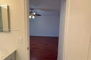 7664 NW 182nd Terrace, Hialeah, FL 33015 - Photo 31