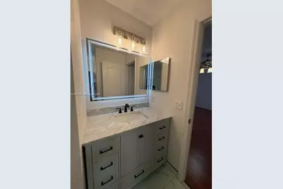 7664 NW 182nd Ter #105, Hialeah, FL 33015 - Photo 29