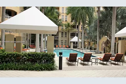 3001 NE 185th St #222, Aventura, FL 33180 - Photo 9