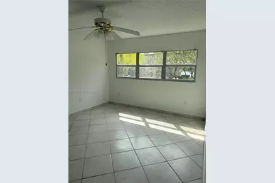 [Address not provided], Pembroke Pines, FL 33027 - Photo 11