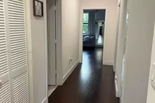 7905 NW 104th Ct, Doral, FL 33178 - Photo 9