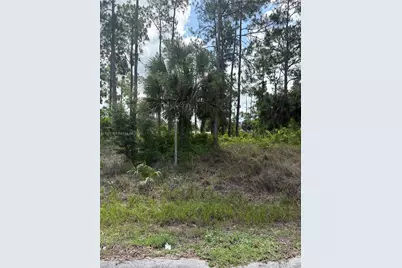 718 Columbus Avenue, Lehigh Acres, FL 33972 - Photo 7