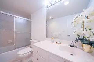 19370 Collins Ave, Sunny Isles Beach, FL 33160 - Photo 5