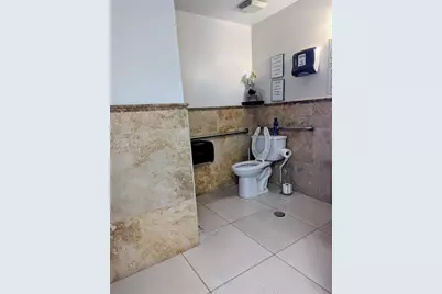 1100 W Oakland Park Blvd #3, Wilton Manors, FL 33311 - Photo 5