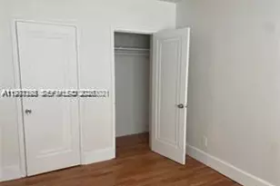 1995 Marseille Dr, Miami Beach, FL 33141 - Photo 5