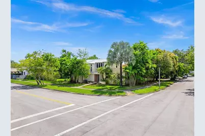 701 SW 27th Rd, Miami, FL 33129 - Photo 5