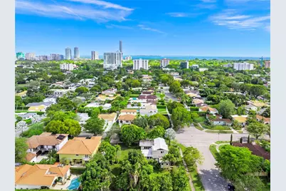 701 SW 27th Rd, Miami, FL 33129 - Photo 21