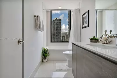460 NE 28th St #1901, Miami, FL 33137 - Photo 25