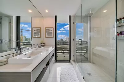 460 NE 28th St #1901, Miami, FL 33137 - Photo 19