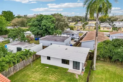 700 NE 87th St, Miami, FL 33138 - Photo 51