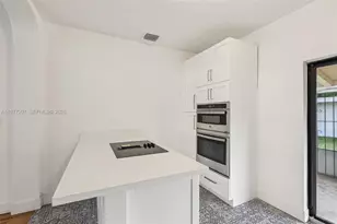 700 NE 87th St, Miami, FL 33138 - Photo 13