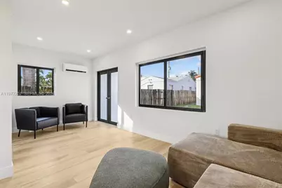 700 NE 87th St, Miami, FL 33138 - Photo 33