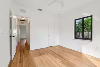 700 NE 87th St, Miami, FL 33138 - Photo 17
