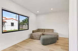 700 NE 87th St, Miami, FL 33138 - Photo 31