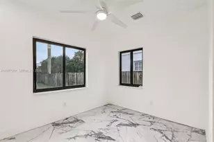 700 NE 87th St, Miami, FL 33138 - Photo 21
