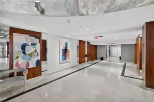 2655 Collins Ave, Miami Beach, FL 33140 - Photo 37