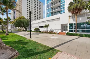 2655 Collins Ave, Miami Beach, FL 33140 - Photo 55
