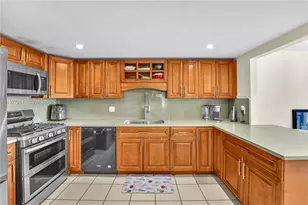 6639 SW 116th Pl, Miami, FL 33173 - Photo 11
