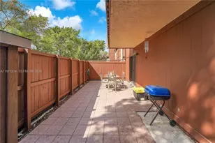 6639 SW 116th Pl, Miami, FL 33173 - Photo 15