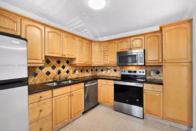 16541 Blatt Blvd #205, Weston, FL 33326 - Photo 7