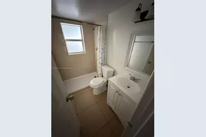 1735 W 60th St #M201, Hialeah, FL 33012 - Photo 3