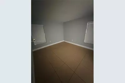 1735 W 60th St #M201, Hialeah, FL 33012 - Photo 5