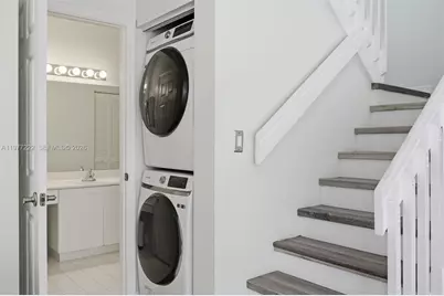 1755 Seagrape Way, Hollywood, FL 33019 - Photo 19