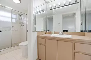 9410 Tangerine Pl, Davie, FL 33324 - Photo 17