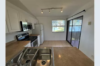 1533 S Liberty Ave #1533A, Homestead, FL 33034 - Photo 7