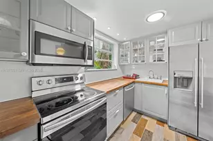 1211 Pennsylvania Ave, Miami Beach, FL 33139 - Photo 13