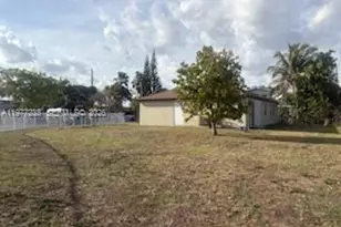 15121 SW 106th Ave, Miami, FL 33176 - Photo 21