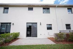 340 NE 194th Ln, Miami, FL 33179 - Photo 29