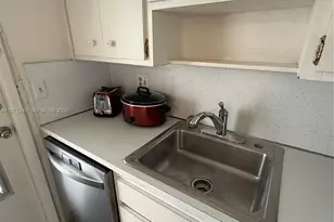 777 SE 2nd Ave, Deerfield Beach, FL 33441 - Photo 3