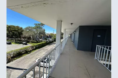 777 SE 2nd Avenue #307, Deerfield Beach, FL 33441 - Photo 17