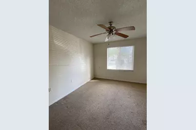 22104 Glenmoree #22104, West Palm Beach, FL 33409 - Photo 5